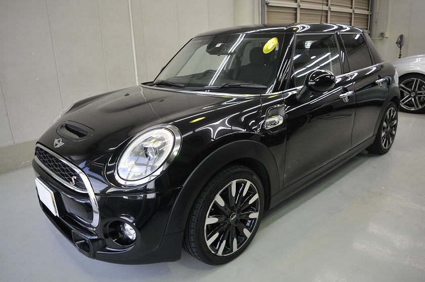 ＢＭＷ ＭＩＮＩ　カーフィルム施工事例