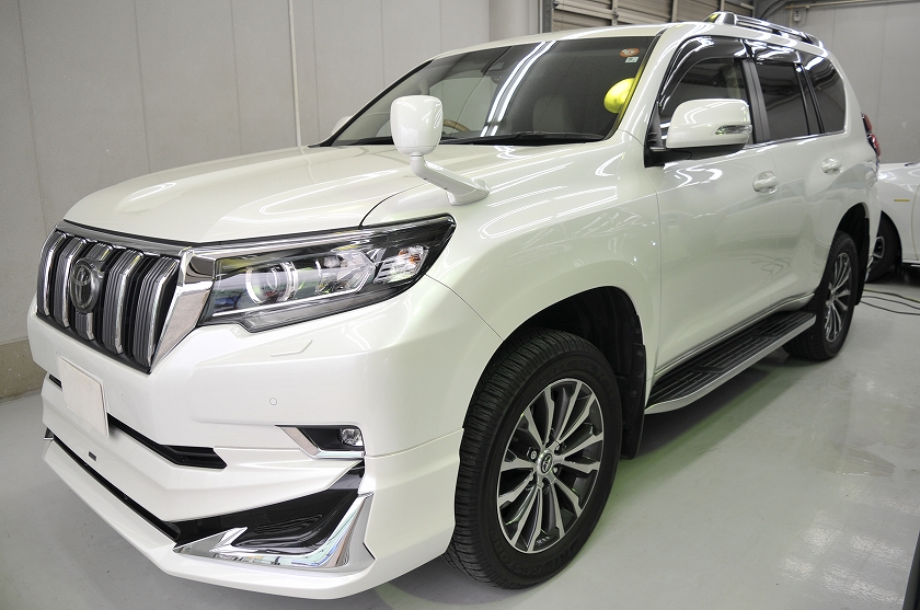トヨタ ランドクルーザープラド カーフィルム施工事例