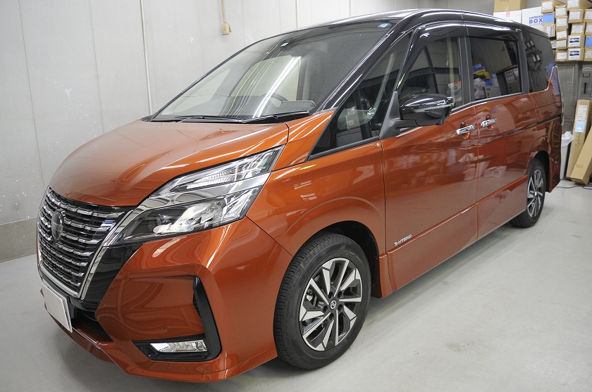 「日産 セレナ」　カーフィルム施工事例