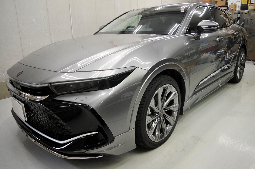 トヨタ クラウン クロスオーバー　カーフィルム 施工例
