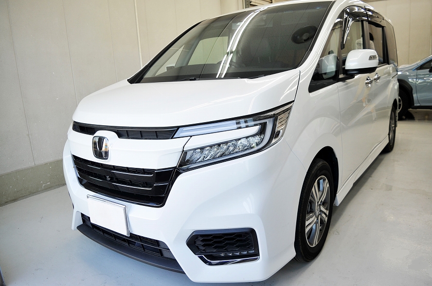 ホンダ ステップワゴン　カーフィルム 施工例