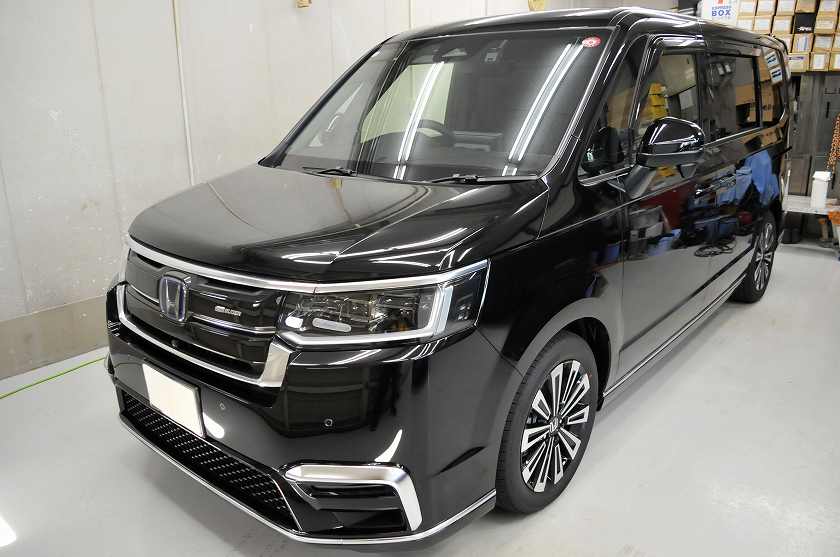 ホンダ ステップワゴン　カーフィルム 施工例