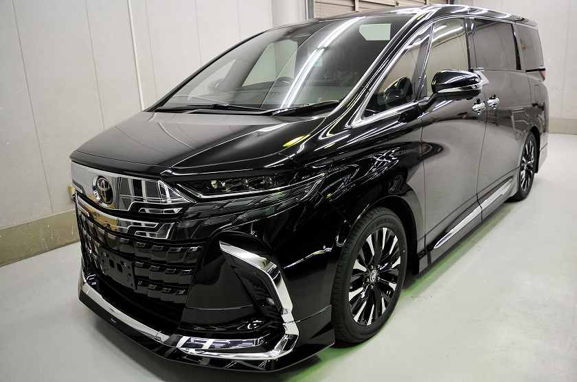 トヨタ アルファード（40系）　カーフィルム 施工例
